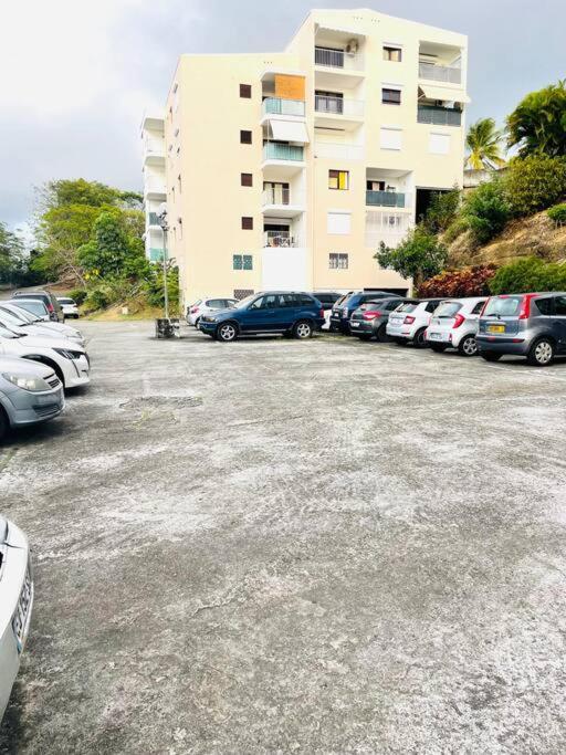 Апартаменты T2 Avec Parking - Entierement Climatise - Chez Elo Шельшер Экстерьер фото